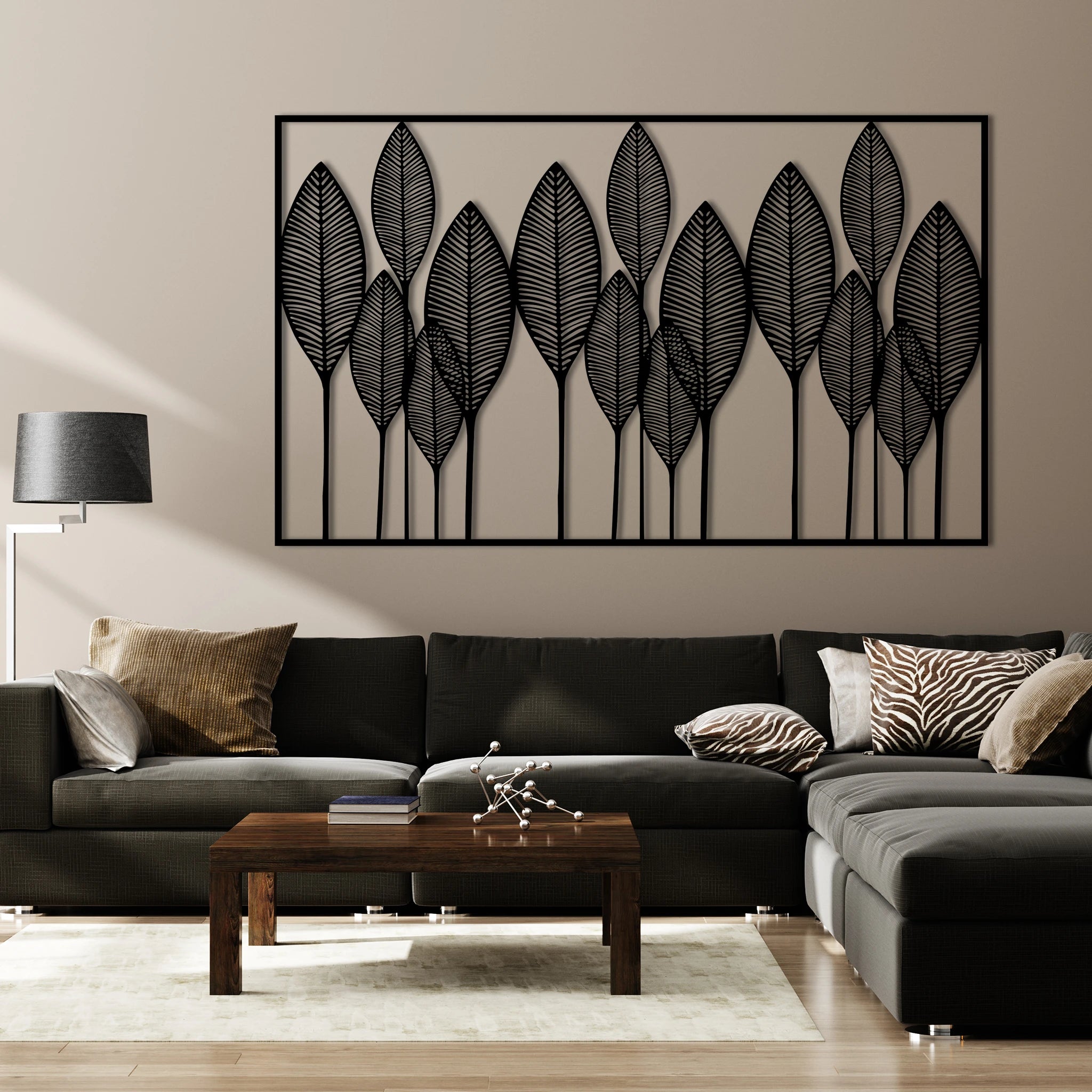 Contemporary Leaf Metal Wall Art 77 × 47 cm / Black