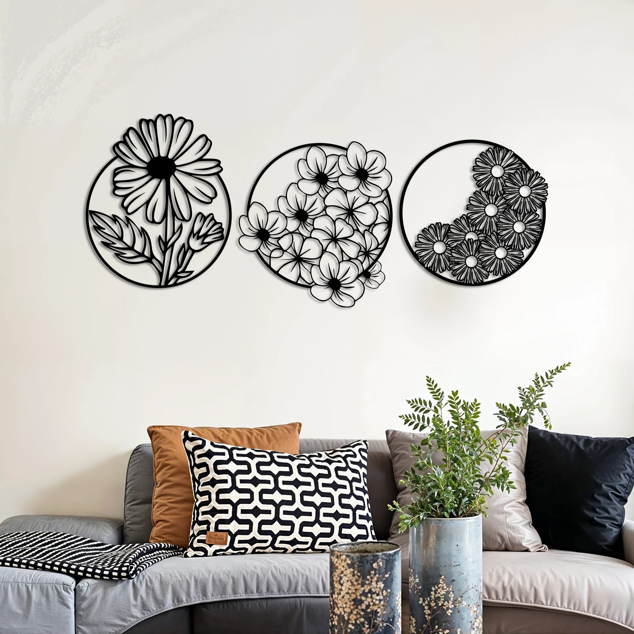 Whimsical Floral Circle Metal Wall Art Set 40 × 40 cm / Black